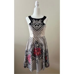 [Ginger Fizz] Floral Print Mini Skater Dress